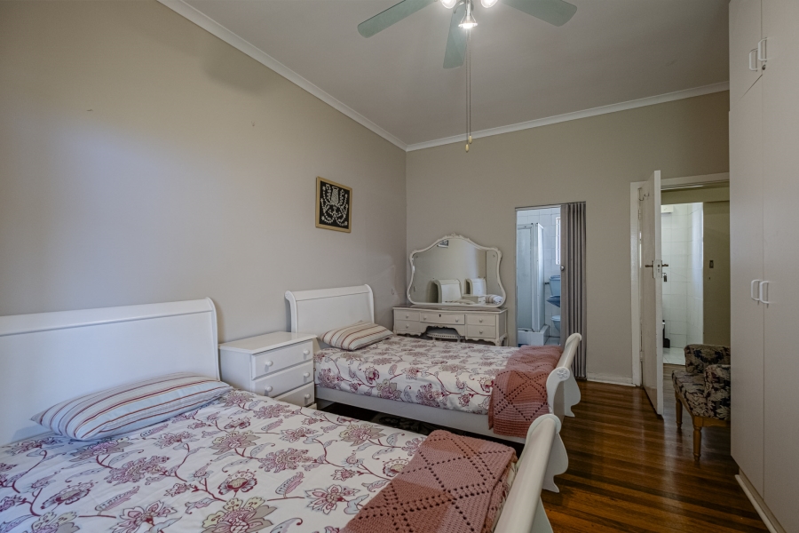 13 Bedroom Property for Sale in Summerstrand Eastern Cape